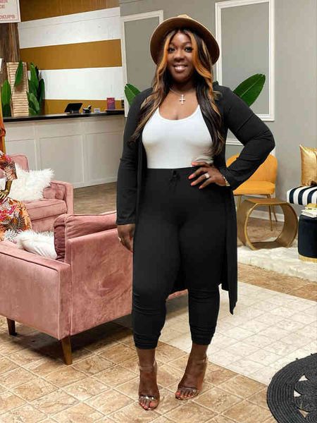 ladies spring and autumn fashion long sleeved cardigan solid color splicing pants two piece set, Gray
ladies spring and autumn fashion long sleeved cardigan solid color splicing pants two piece set, Gray