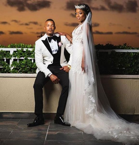 men's suits & blazers wedding attire of the men suits prom groom dinner blazer male homme skinny 3 jacket + trousers vest dpzu, White;black
men's suits & blazers wedding attire of the men suits prom groom dinner blazer male homme skinny 3 jacket + trousers vest dpzu, White;black