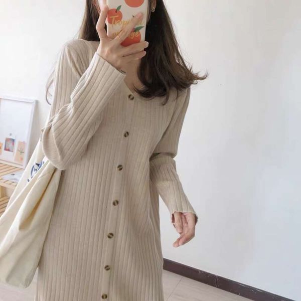 light luxury new autumn and winter large knitted dress women's 2020 loose long lazy sweater skirt, Black;gray
light luxury new autumn and winter large knitted dress women's 2020 loose long lazy sweater skirt, Black;gray