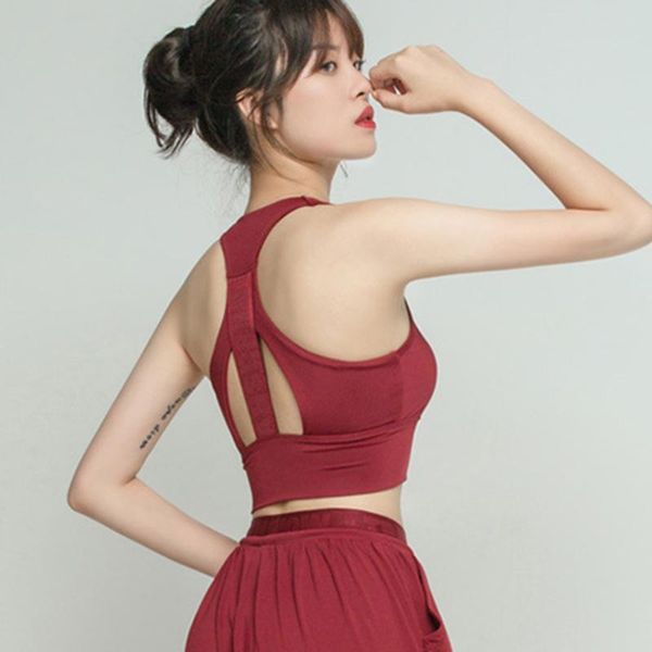 gym clothing burgundy color high impact sports bras fit jogging running wear padded shockproof yoga lady workout training brassiere, White;black
gym clothing burgundy color high impact sports bras fit jogging running wear padded shockproof yoga lady workout training brassiere, White;black