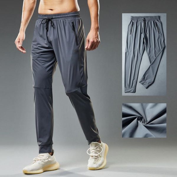 running pants summer thin men's jogging sweatpants zipper pocket casual sports gray breathable outdoor training fitness trousers, Black;blue
running pants summer thin men's jogging sweatpants zipper pocket casual sports gray breathable outdoor training fitness trousers, Black;blue
