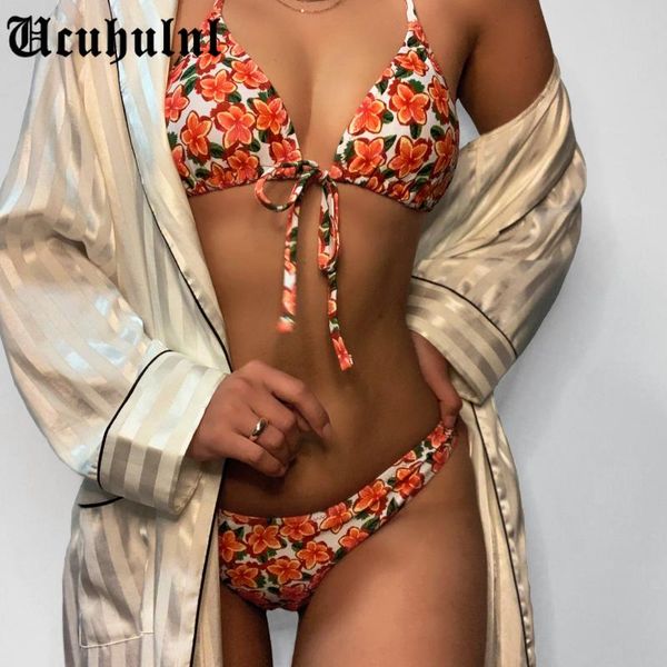 women's swimwear floral print bikinis bandage micro thong low waist swimsuit women halter beachwear bikini set 2021 biquini, White;black
women's swimwear floral print bikinis bandage micro thong low waist swimsuit women halter beachwear bikini set 2021 biquini, White;black