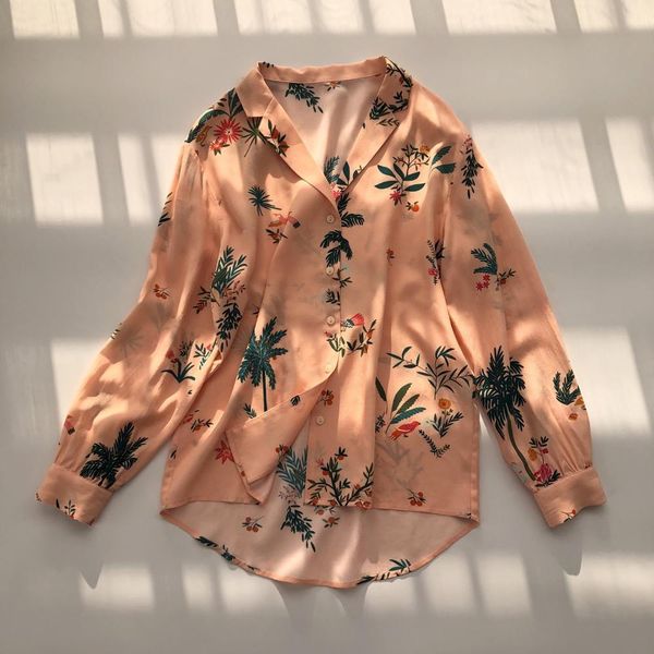 2021 new camisa estampada de manga comprida feminina entalhada senhora blusa casual primavera kg8l, Black
2021 new camisa estampada de manga comprida feminina entalhada senhora blusa casual primavera kg8l, Black