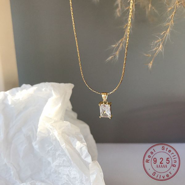 925 sterling silver square exquisite crystal pendant necklace women french simple vintage birthday gift jewelry q0531
925 sterling silver square exquisite crystal pendant necklace women french simple vintage birthday gift jewelry q0531