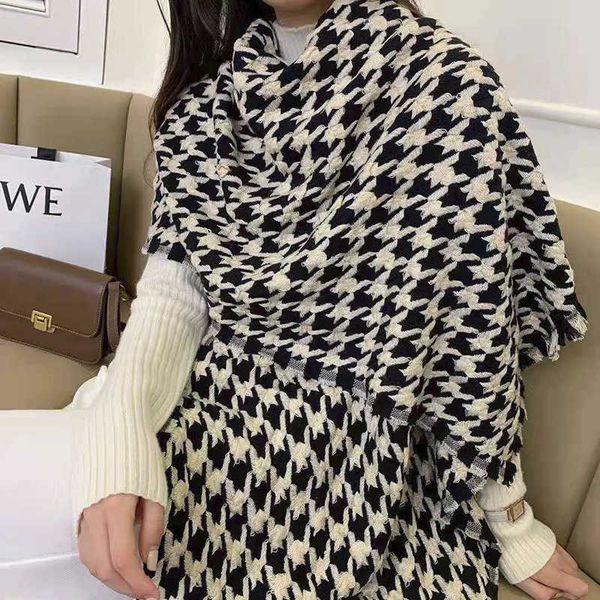 2021 thousand bird scarf women in with imitation cashmere shawl for autumn and winter warm lattice bib, Blue;gray
2021 thousand bird scarf women in with imitation cashmere shawl for autumn and winter warm lattice bib, Blue;gray