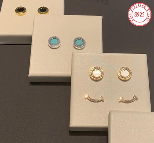 925 sterling silver love classic mother-of-pearl earrings fashion female designer earrings wholesale immediately ship, Golden;silver
925 sterling silver love classic mother-of-pearl earrings fashion female designer earrings wholesale immediately ship, Golden;silver