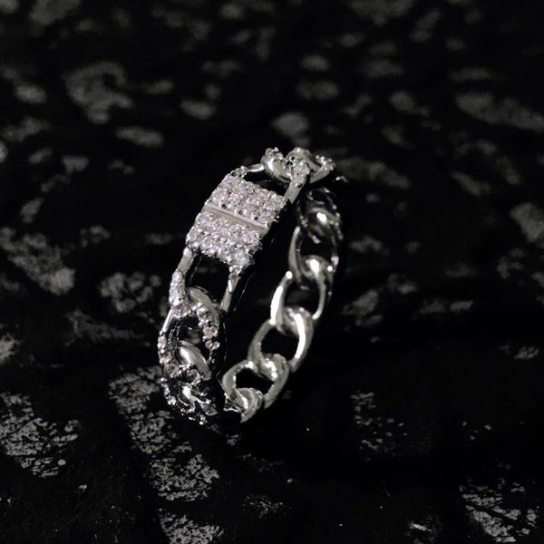 cluster rings s925 sterling silver interlocking ring female fashion chain classic personality simple jewelry, Golden;silver
cluster rings s925 sterling silver interlocking ring female fashion chain classic personality simple jewelry, Golden;silver