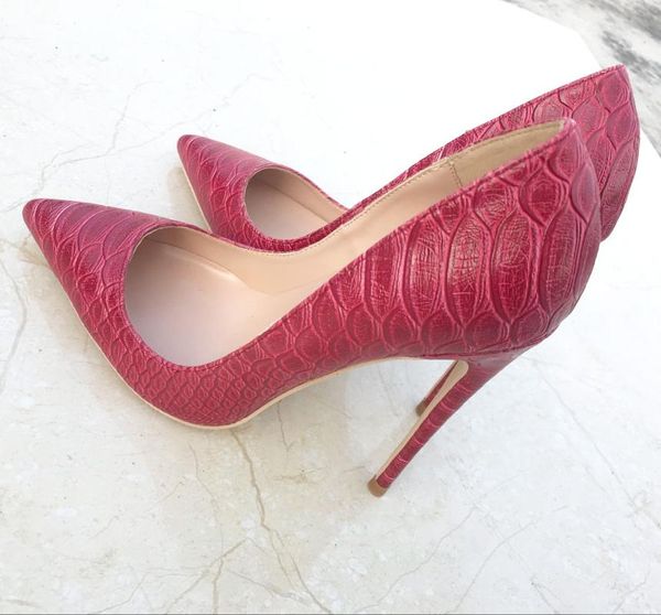 dress shoes 2021 european and american red high heeled shoes, retro snake skin pattern 12cm fine with sharp pointed small shoes., Black
dress shoes 2021 european and american red high heeled shoes, retro snake skin pattern 12cm fine with sharp pointed small shoes., Black