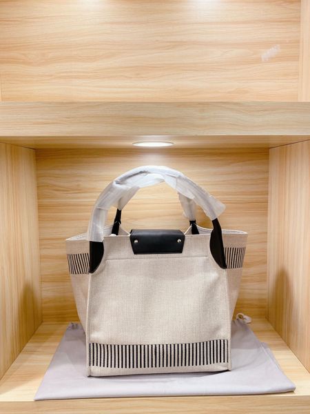2023 sport outdoor bag travel canvas celins fabric bag single bucket shoulder bag climbing hiking
2023 sport outdoor bag travel canvas celins fabric bag single bucket shoulder bag climbing hiking