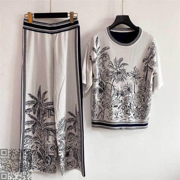 2021ss brand midi dresses womens pink casual knit dress great quality women designers clothes totem girls t-shirt skirt two-piece size sml, White
2021ss brand midi dresses womens pink casual knit dress great quality women designers clothes totem girls t-shirt skirt two-piece size sml, White