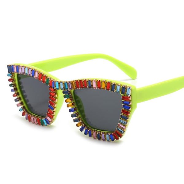 sunglasses diamond-encrusted cross-border cotillion party european and american fashion show gorgeous diamonds, White;black
sunglasses diamond-encrusted cross-border cotillion party european and american fashion show gorgeous diamonds, White;black