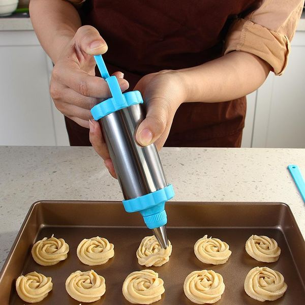 baking & pastry tools 1pcs set stainless steel cake decorating gun with scraper biscuit cookie mouth and bakery accessories
baking & pastry tools 1pcs set stainless steel cake decorating gun with scraper biscuit cookie mouth and bakery accessories