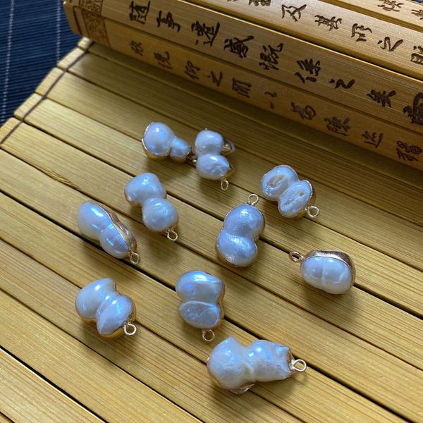 charms natural freshwater pearl pendant white irregular shape golden wrap suitable for diy exquisite jewelry gift accessories wholesale, Bronze;silver
charms natural freshwater pearl pendant white irregular shape golden wrap suitable for diy exquisite jewelry gift accessories wholesale, Bronze;silver