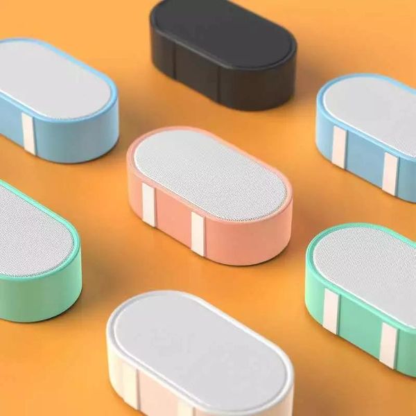 colorful mini wireless bluetooth speaker q2 portable multi-function subwoofer home speakers for handscall tf card usb music
colorful mini wireless bluetooth speaker q2 portable multi-function subwoofer home speakers for handscall tf card usb music