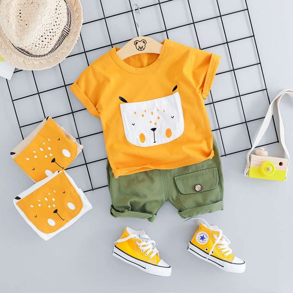 children's korean summer cartoon new short sleeve shorts two piece set 991, White
children's korean summer cartoon new short sleeve shorts two piece set 991, White
