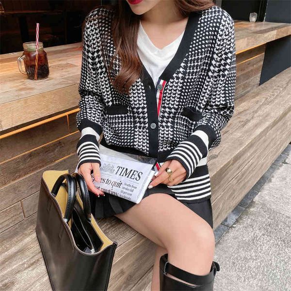 women's jackets designer bee embroidered cardigan long sleeve breasted contrast colour button sweaters hq0x, Black;brown
women's jackets designer bee embroidered cardigan long sleeve breasted contrast colour button sweaters hq0x, Black;brown