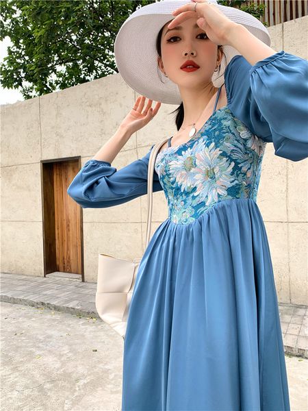 2021 new oil painting off the shoulder long sleeve wome blue floral print backless tunic ladies korean fashion hfg8, Black;gray
2021 new oil painting off the shoulder long sleeve wome blue floral print backless tunic ladies korean fashion hfg8, Black;gray