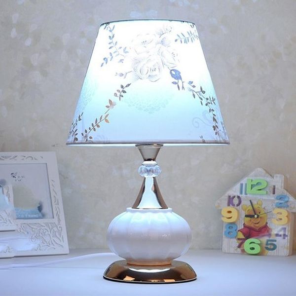 european modern minimalist table lamp bedroom bedside lamp ceramic cloth decorative table home deco designer light fixtures
european modern minimalist table lamp bedroom bedside lamp ceramic cloth decorative table home deco designer light fixtures