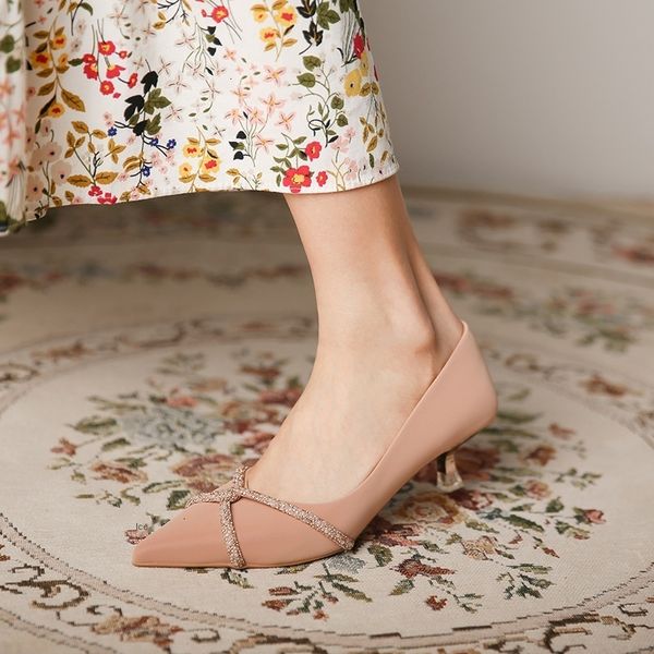 cross korean sandals diamond 338-19 high heels women's satin pointed shallow mouth thin heel mid heel diamond single shoes spring hpni, Black
cross korean sandals diamond 338-19 high heels women's satin pointed shallow mouth thin heel mid heel diamond single shoes spring hpni, Black