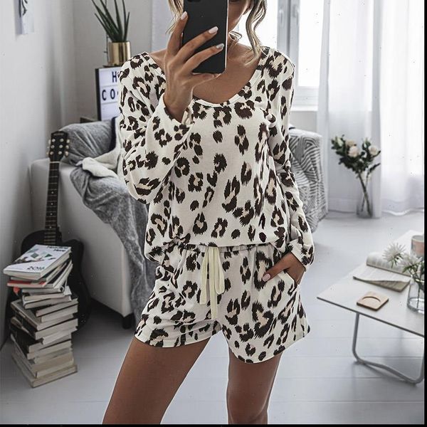autumn printed tie dye lace up womens home wear long sleeve shorts piece sets female 2021 new fashion ladies casual clothes, Gray
autumn printed tie dye lace up womens home wear long sleeve shorts piece sets female 2021 new fashion ladies casual clothes, Gray