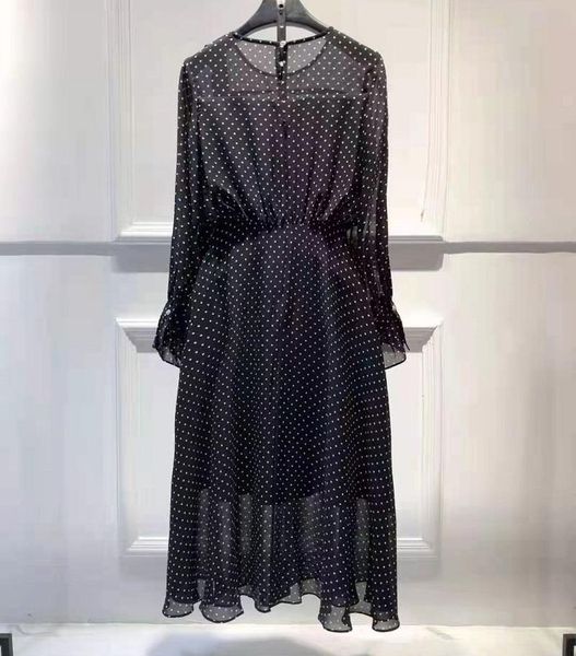 casual dresses brand spring summer dress 2021 women polka dot print buttons deco flare sleeve black blue yellow xxl size, Black;gray
casual dresses brand spring summer dress 2021 women polka dot print buttons deco flare sleeve black blue yellow xxl size, Black;gray