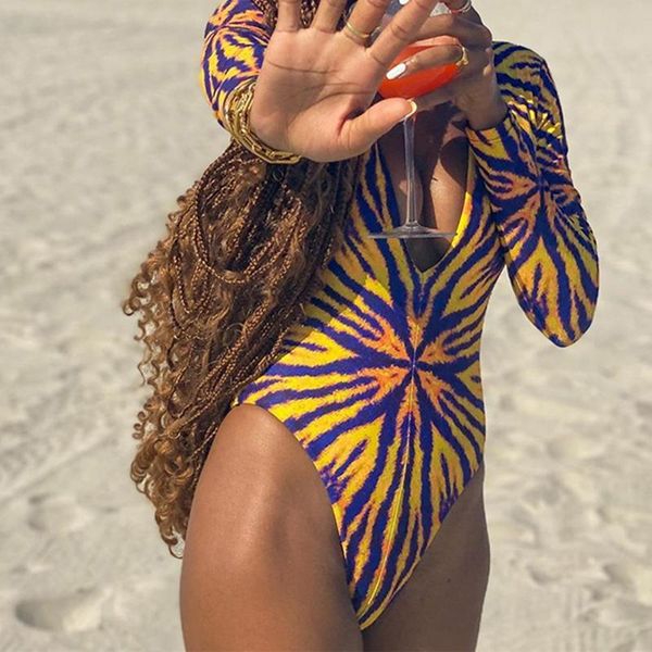 striped print v neck one piece swimsuit 2021 new monokini swimwear women long sleeve swim suit bathing suit beach
striped print v neck one piece swimsuit 2021 new monokini swimwear women long sleeve swim suit bathing suit beach