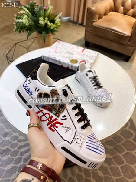2021 fashion paris highest quality 1:1 rock camouflage leather sneakers crown men's and women's rock drill nails outdoor casual ca, Black
2021 fashion paris highest quality 1:1 rock camouflage leather sneakers crown men's and women's rock drill nails outdoor casual ca, Black