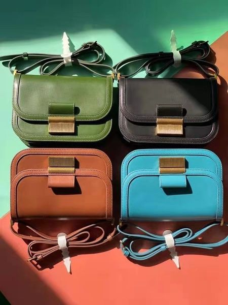 70% off bag new cowhide square women's fashion straddle single shoulder leather small tofu bag iowq
70% off bag new cowhide square women's fashion straddle single shoulder leather small tofu bag iowq