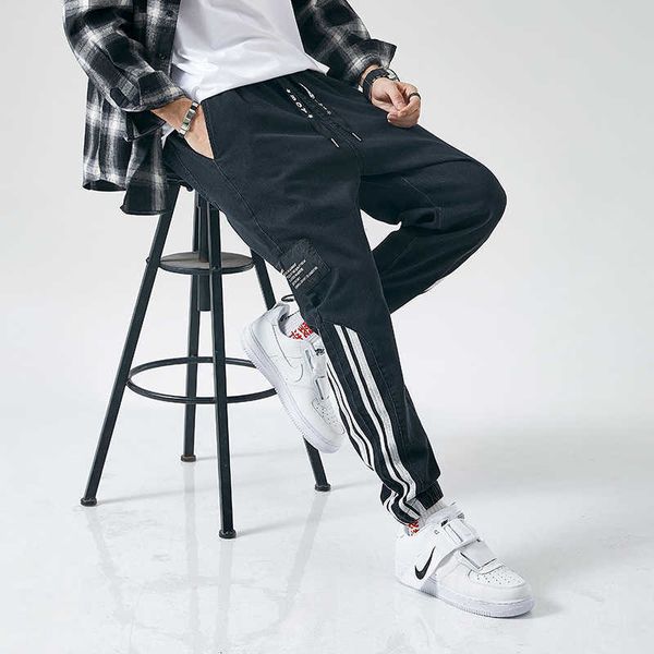men's jeans fashion reflective striped jogger men harem cargo pants ankle-length baggy plus size denim trousers gn43, Blue
men's jeans fashion reflective striped jogger men harem cargo pants ankle-length baggy plus size denim trousers gn43, Blue