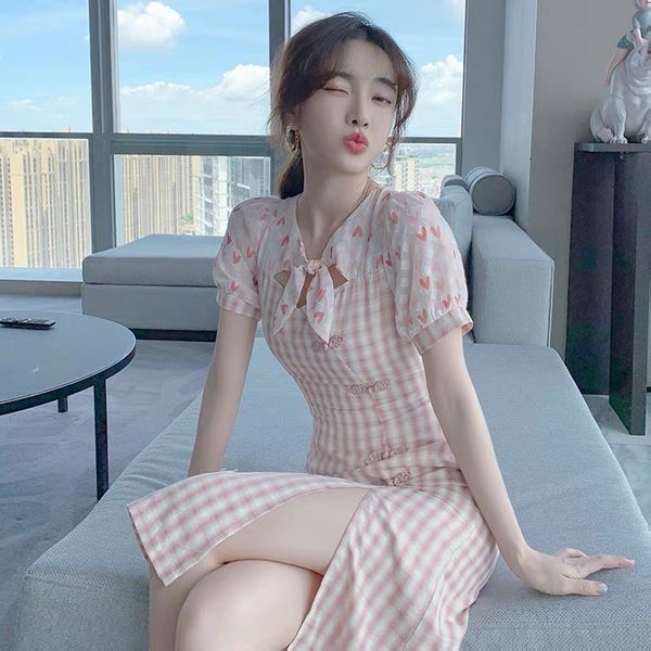 luxury casual dresses slim floral chiffon dr's summer day 2021 short plaid temperament improved cheongsam, Black;gray
luxury casual dresses slim floral chiffon dr's summer day 2021 short plaid temperament improved cheongsam, Black;gray