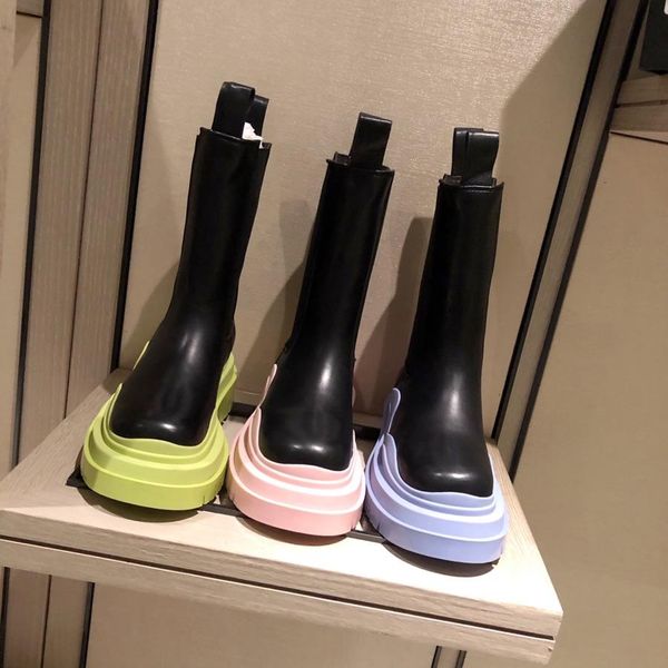 2021 luxury women candy colored boots fashion boot all cowhide finish and tpu outsole are comfortable to wear come with box size35-40, Black
2021 luxury women candy colored boots fashion boot all cowhide finish and tpu outsole are comfortable to wear come with box size35-40, Black