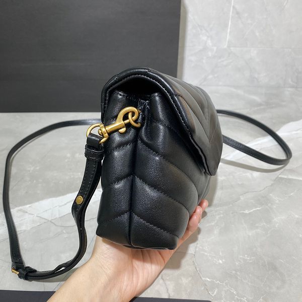 2020 new style there's a compartment three card slots multifunctional and installable internal zipper bag internal compartment pocket 4
2020 new style there's a compartment three card slots multifunctional and installable internal zipper bag internal compartment pocket 4