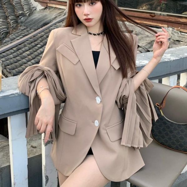 women's suits & blazers lady's fashion blazer spring 2021 pocket single-breasted buttons -neck design bubble sleeve slim woman jac, White;black
women's suits & blazers lady's fashion blazer spring 2021 pocket single-breasted buttons -neck design bubble sleeve slim woman jac, White;black