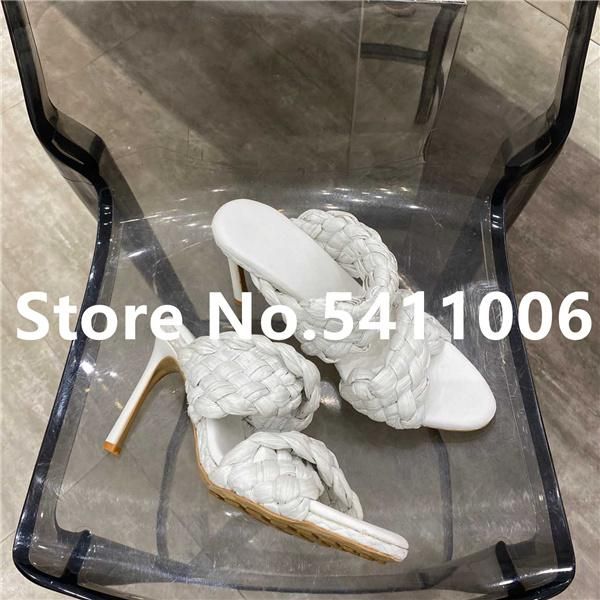 new 2021 spring summer slippers brand desginer high heels slides shoes women shoes design mules sandals woman, Black
new 2021 spring summer slippers brand desginer high heels slides shoes women shoes design mules sandals woman, Black
