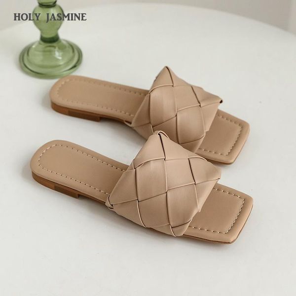 slippers 2021 summer beach slipper shoe handmade woven woman flipflops lazy mullers flat heel casual shoes outdoor wear zapatos mujer, Black
slippers 2021 summer beach slipper shoe handmade woven woman flipflops lazy mullers flat heel casual shoes outdoor wear zapatos mujer, Black