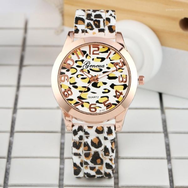 fashion beige leopard print women watch luminous hands female clock quartz watches silicone band ladies wristwatches, Slivery;brown
fashion beige leopard print women watch luminous hands female clock quartz watches silicone band ladies wristwatches, Slivery;brown
