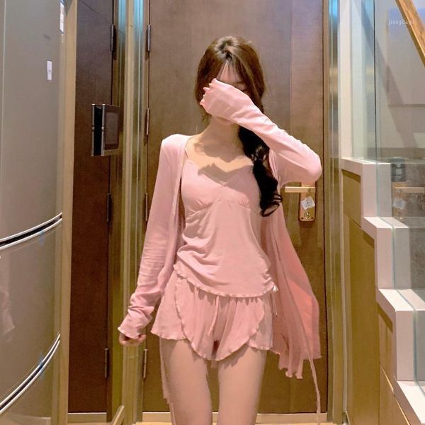 leisure household to take sleep condole belt skirt gown suit the stylish three-piece female early autumn of 2021 men's sleepwear, Black;brown
leisure household to take sleep condole belt skirt gown suit the stylish three-piece female early autumn of 2021 men's sleepwear, Black;brown
