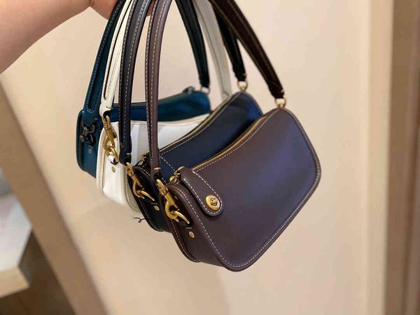 luxurys shoulder bag underarm designers vintage female retron selling quality color urban beauty woman purse
luxurys shoulder bag underarm designers vintage female retron selling quality color urban beauty woman purse
