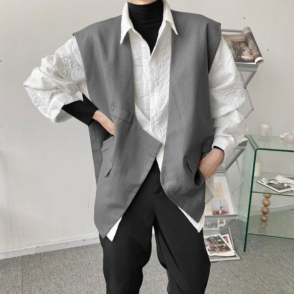men's vests oversized summer asymmetric design loose and thin waistcoat trendy collarless personalized vest buttonless coat clothing, Black;white
men's vests oversized summer asymmetric design loose and thin waistcoat trendy collarless personalized vest buttonless coat clothing, Black;white