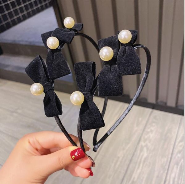 hair accessories simple gold velvet bow pearl fine hairbands hoop girl wild black hairpin headdress
hair accessories simple gold velvet bow pearl fine hairbands hoop girl wild black hairpin headdress