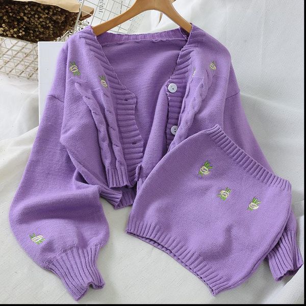cardigans women fashion embroidery sweater 2021 new autumn winter ladies knit loose casual joker crop korean matching chest, White;black
cardigans women fashion embroidery sweater 2021 new autumn winter ladies knit loose casual joker crop korean matching chest, White;black