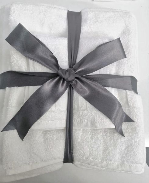 towel hygenic & fluffy - micro cotton set 100%
towel hygenic & fluffy - micro cotton set 100%