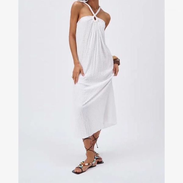 casual dresses 2021 summer fashion trend women's suspender pure color holiday style temperament hanging neck texture small fresh dress, Black;gray
casual dresses 2021 summer fashion trend women's suspender pure color holiday style temperament hanging neck texture small fresh dress, Black;gray