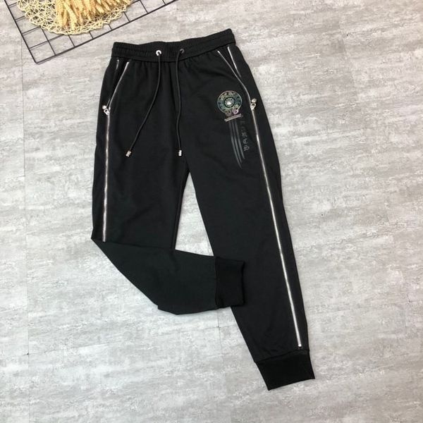 fashion new brand crosin men's and women's 2021 summer cross sanskrit horseshoe print casual pants, Black
fashion new brand crosin men's and women's 2021 summer cross sanskrit horseshoe print casual pants, Black