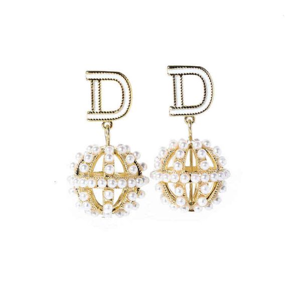 light luxury exquisite d-shaped drop pearl earrings 2021 fashion temperament versatile 925 sier needle earrings anti allergy, Golden
light luxury exquisite d-shaped drop pearl earrings 2021 fashion temperament versatile 925 sier needle earrings anti allergy, Golden