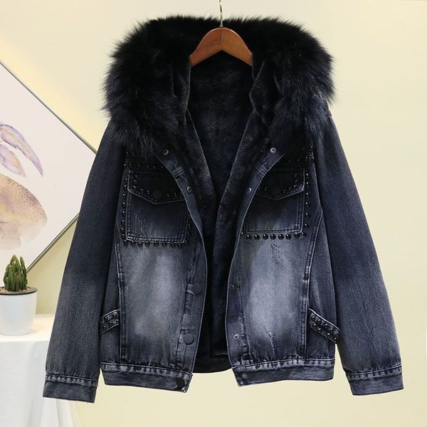 vintage rivet female winter lining fake fur collar jeans coat casual outerwear loose thick warm denim jacket women coats 201012, Black;brown
vintage rivet female winter lining fake fur collar jeans coat casual outerwear loose thick warm denim jacket women coats 201012, Black;brown