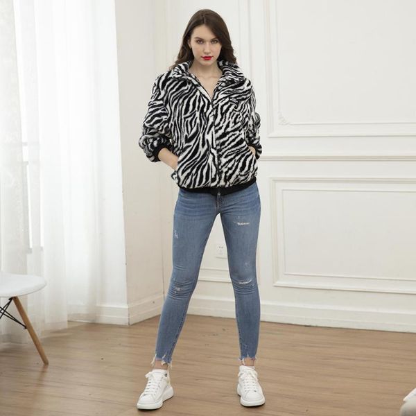 women's wool & blends 2021 autumn/winter zebra zip collar jacket fashion casual warm plush black and white striped long sleeve high str
women's wool & blends 2021 autumn/winter zebra zip collar jacket fashion casual warm plush black and white striped long sleeve high str