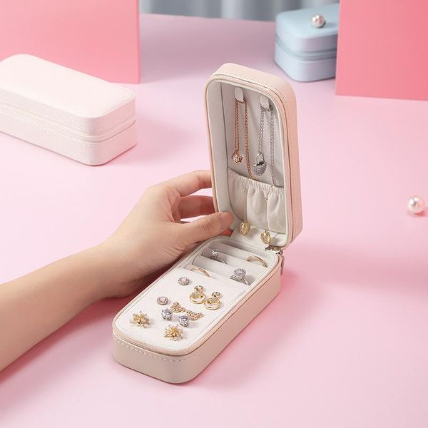 jewelry pouches, bags candy color fashion women zipper box mini style leather storage case for home travel girl gift 200805-47, Pink;blue
jewelry pouches, bags candy color fashion women zipper box mini style leather storage case for home travel girl gift 200805-47, Pink;blue