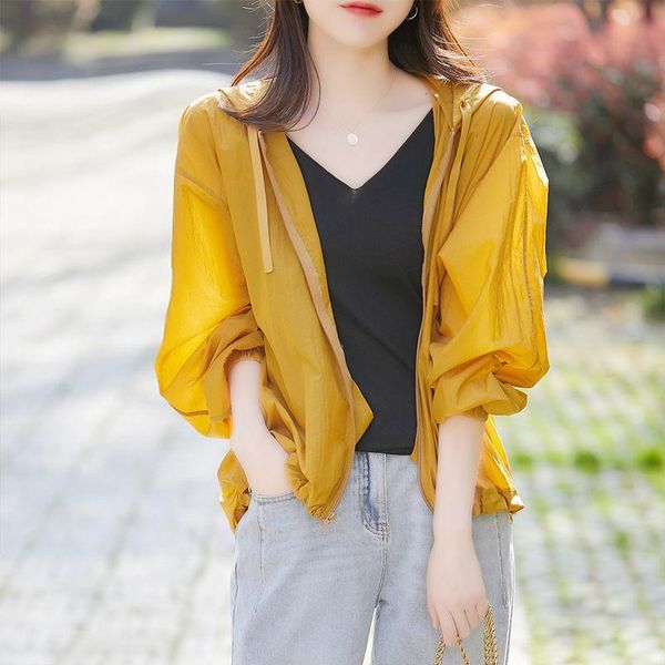 women's jackets women 2021 summer fashion long sleeve zipper sunscreen jacket female clothes uv protection hooded sun clothing s155, Black;brown
women's jackets women 2021 summer fashion long sleeve zipper sunscreen jacket female clothes uv protection hooded sun clothing s155, Black;brown