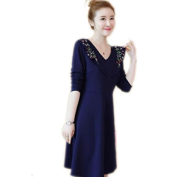 casual dresses plus size 5xl a-line mini dress women 2021 spring autumn v-neck embroidery flowers empire mujer q1272, Black;gray
casual dresses plus size 5xl a-line mini dress women 2021 spring autumn v-neck embroidery flowers empire mujer q1272, Black;gray